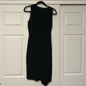 White House black market size 4